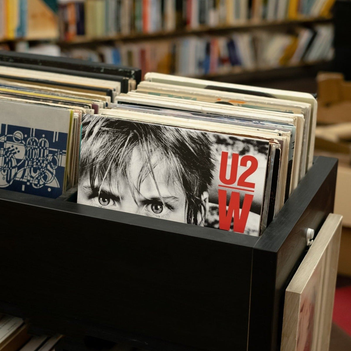 U2 - War -