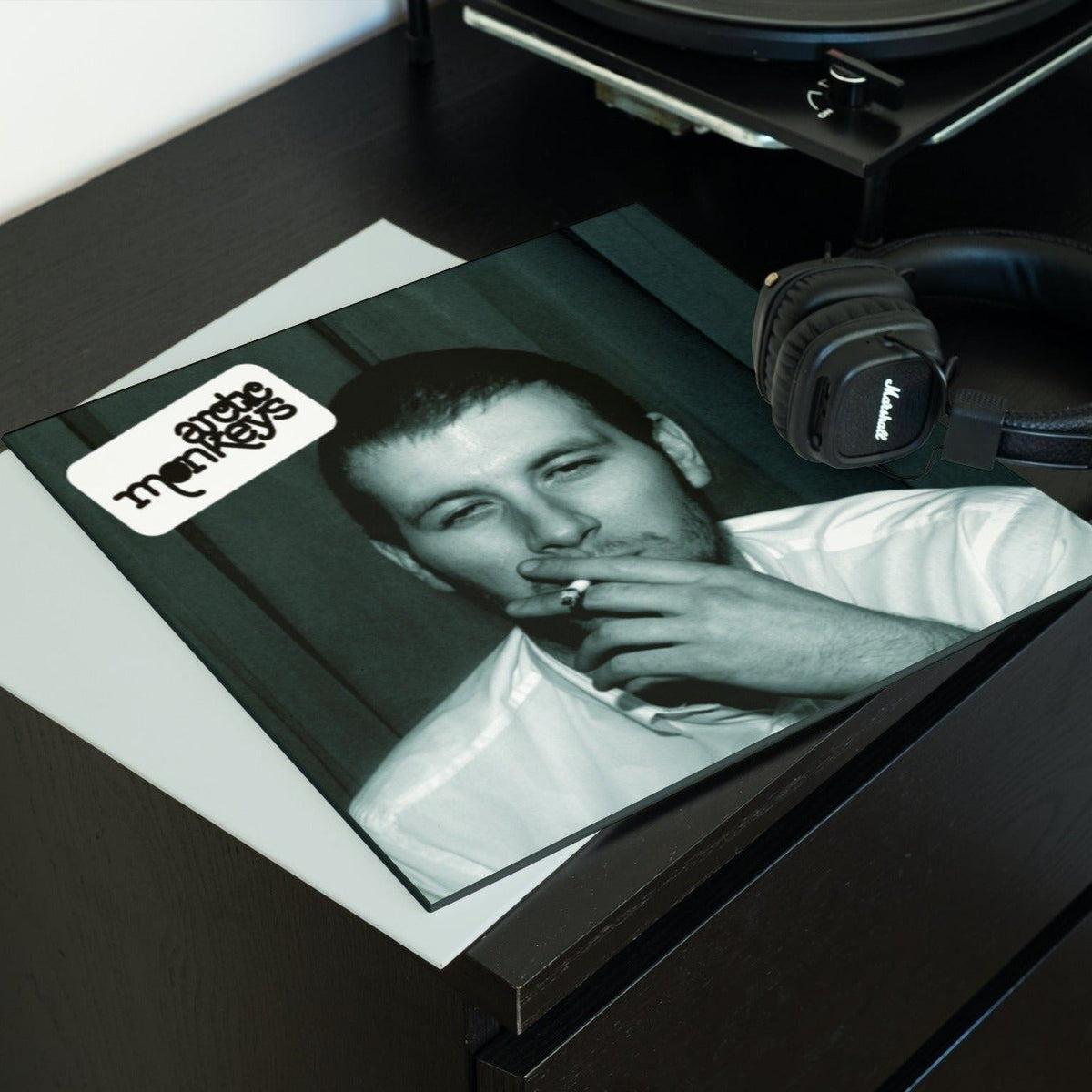 Arctic Monkeys - Whatever People Say I Am, That's What I'm Not - 【Vinyl LP 】