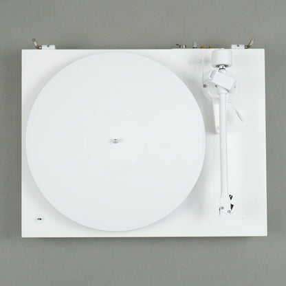 Pro-Ject: Debut PRO B Turntable - Special Edition White