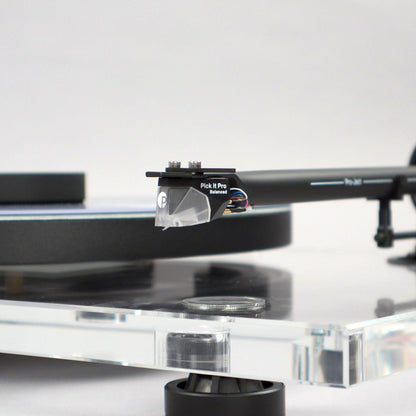 Pro-Ject: XA B Balanced Acrylic Turntable
