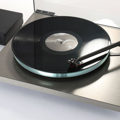 Rega: Planar 6 RS Turntable w/ ND9 Cartridge - Aluminum